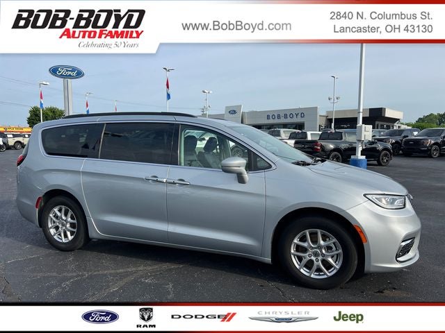 2022 Chrysler Pacifica Touring L in Silver Mist Clearcoat — front three-quarter view